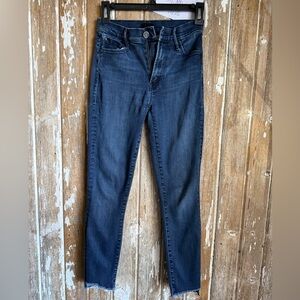 MOTHER jeans stunner zip ankle step fray